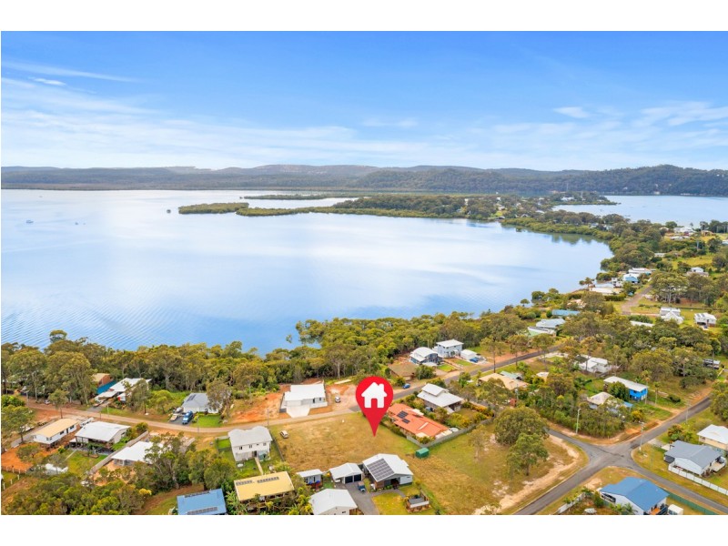 20 Bay Drive, Russell Island QLD 4184