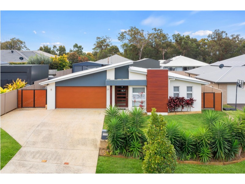 21 Fontebasso Circuit, Redland Bay QLD 4165