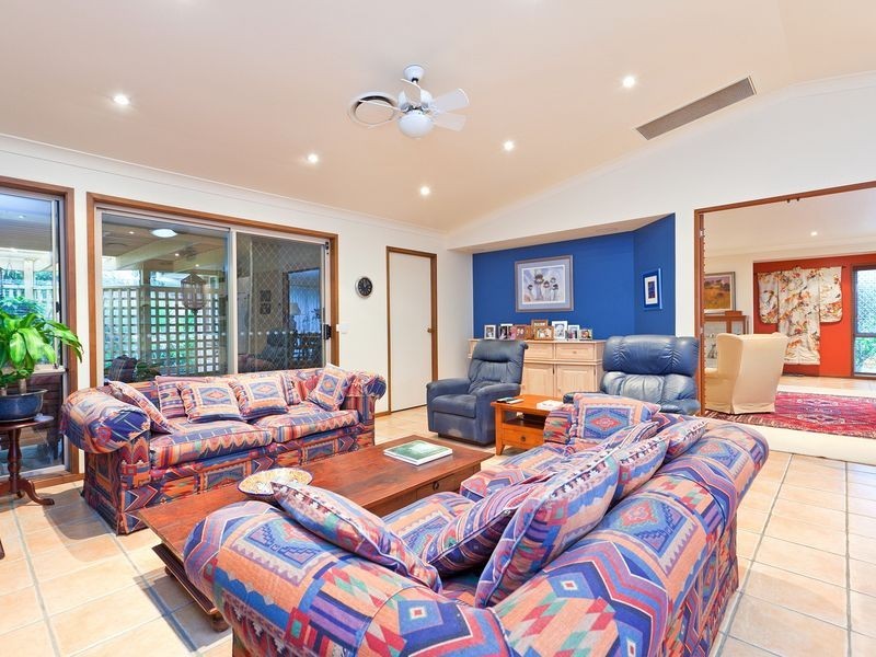 11 Oak Street, Victoria Point QLD 4165