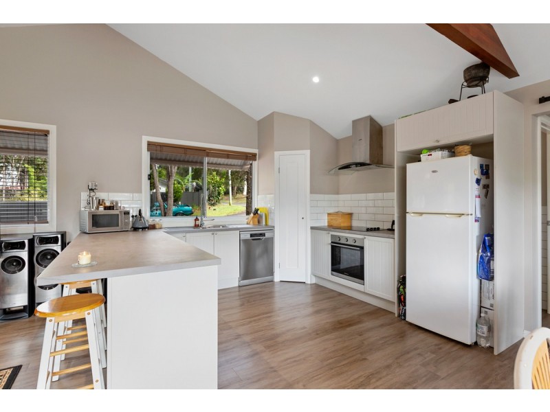 2 Tulloch Street, Russell Island QLD 4184
