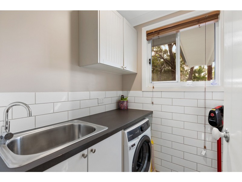2 Tulloch Street, Russell Island QLD 4184