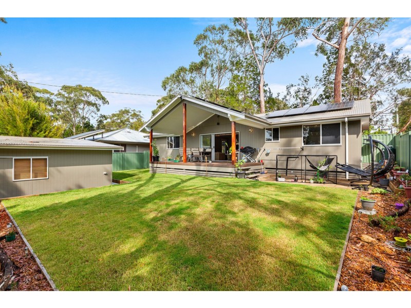 2 Tulloch Street, Russell Island QLD 4184