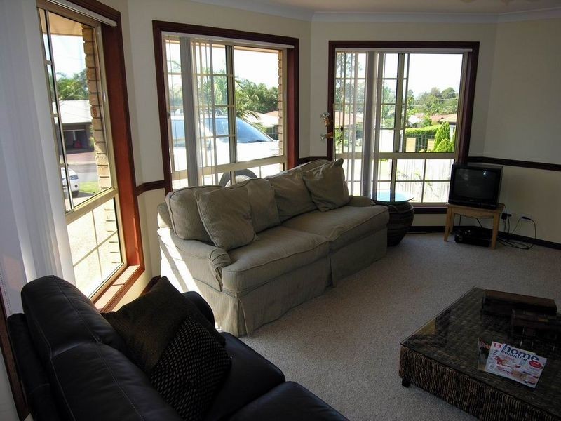 13 Kooringa Ave, Cleveland QLD 4163