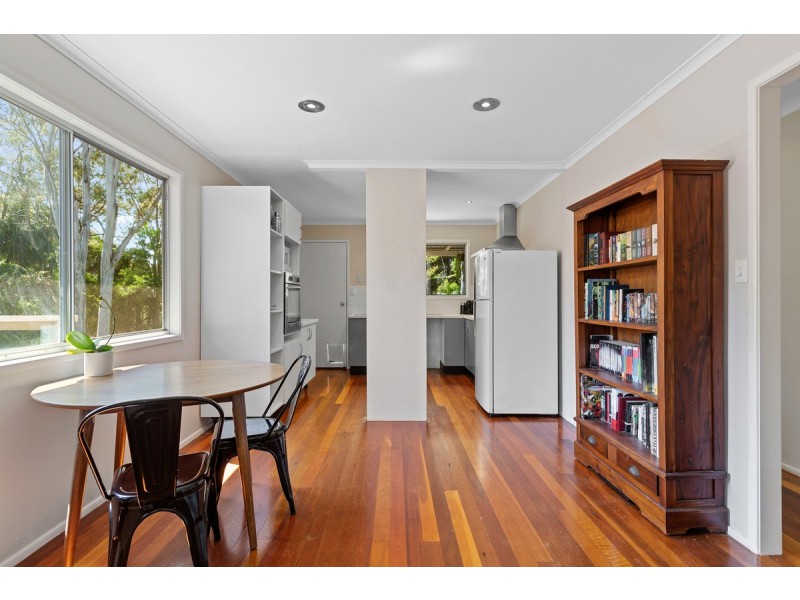 12 Frederick Street, Wellington Point QLD 4160
