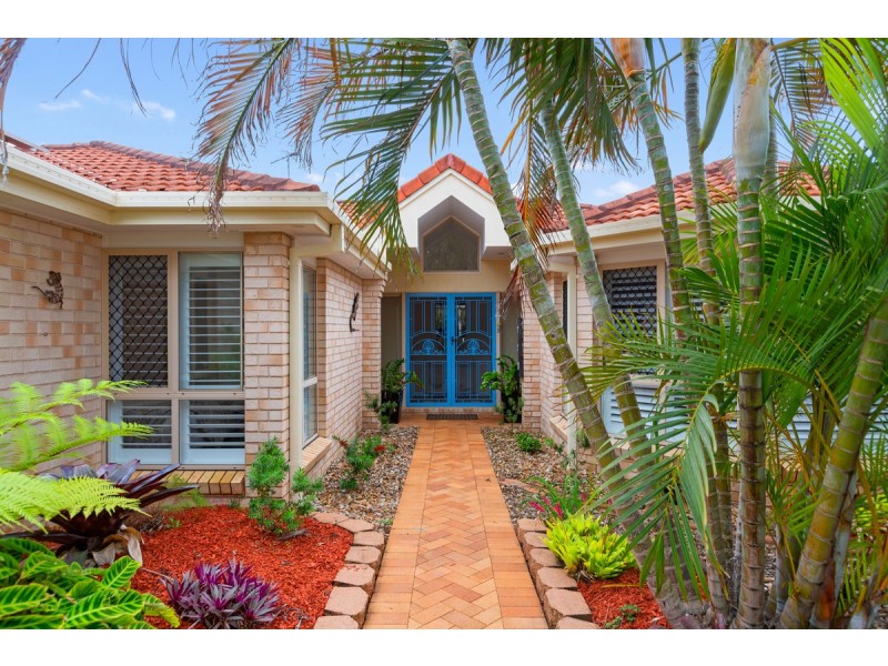 4 Gannet Street, Victoria Point QLD 4165