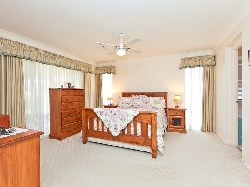 33 Gretchen Circuit, Thornlands QLD 4164