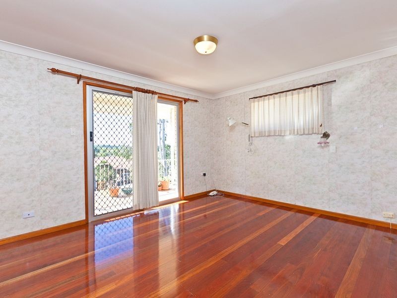 42 Bates Drive, Birkdale QLD 4159