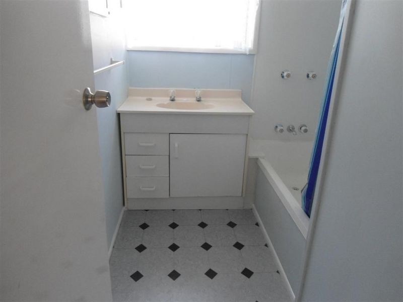 36 Wilkie Street, Redland Bay QLD 4165