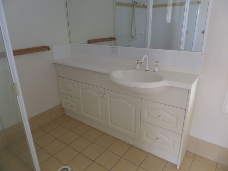 15 Goleby Esp, Cleveland QLD 4163