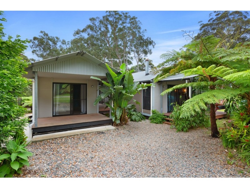 102 South End Road, Russell Island QLD 4184