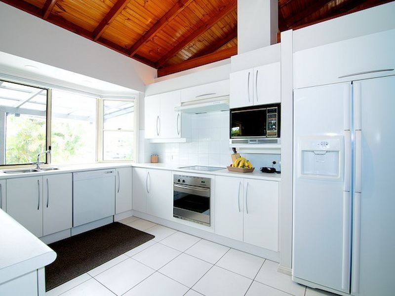 14 Bollard Court, Raby Bay QLD 4163