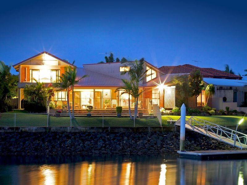 24 Mainroyal Court, Raby Bay QLD 4163