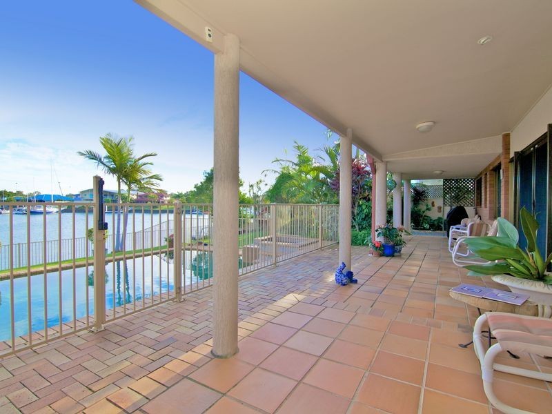 24 Mainroyal Court, Raby Bay QLD 4163