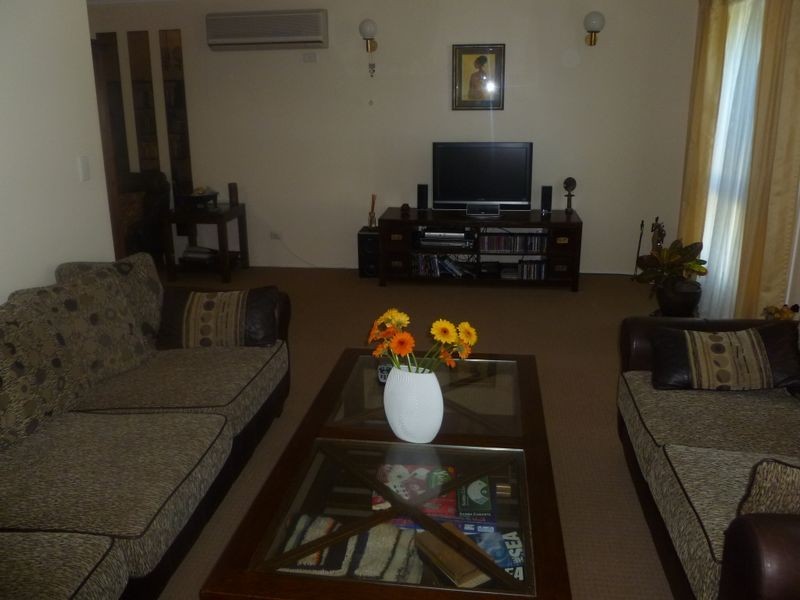 10 Cleveland Terrace, Ormiston QLD 4160