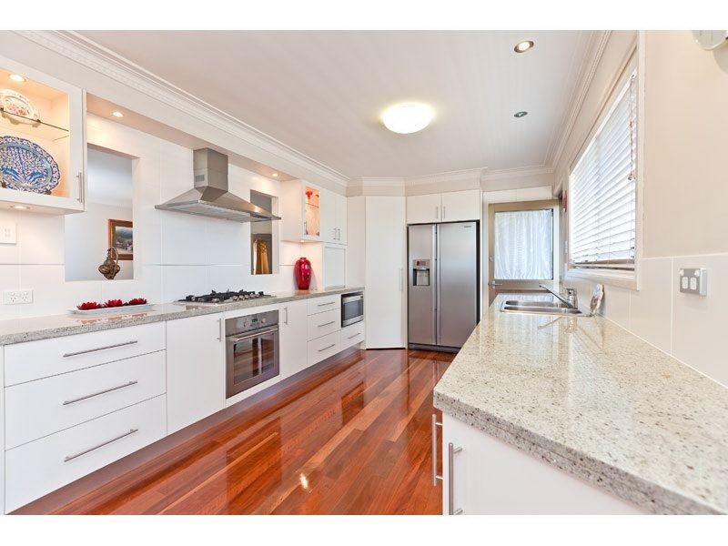 8 Wobur Street, Cleveland QLD 4163