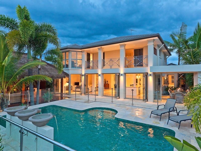 9 Caravel Court, Raby Bay QLD 4163