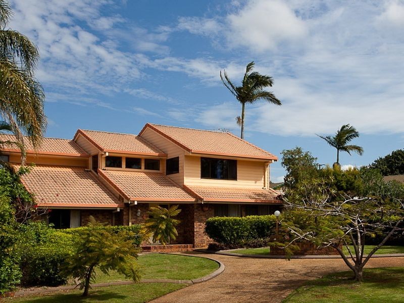 4 Waterford Crescent, Ormiston QLD 4160