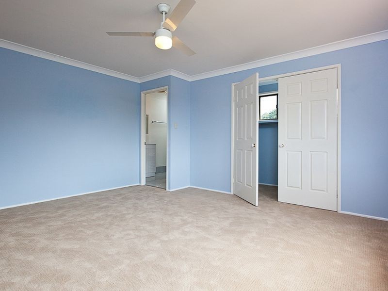 4 Waterford Crescent, Ormiston QLD 4160