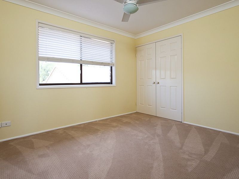 4 Waterford Crescent, Ormiston QLD 4160