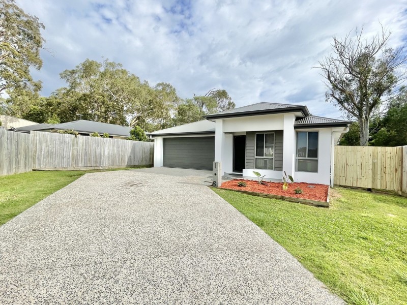 6 Woodhaven Close, Redland Bay QLD 4165