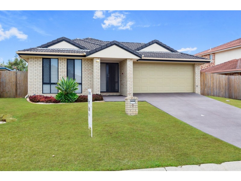 3 Gladebourne Crescent, Victoria Point QLD 4165