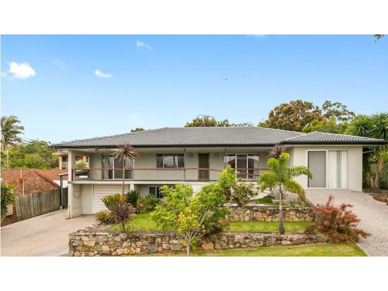 26 Le Grand Street, Macgregor QLD 4109