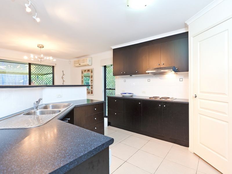 4 Truscot Place, Thornlands QLD 4164