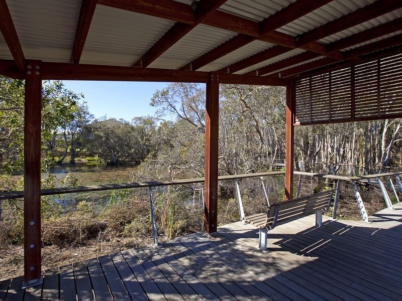 4 Truscot Place, Thornlands QLD 4164