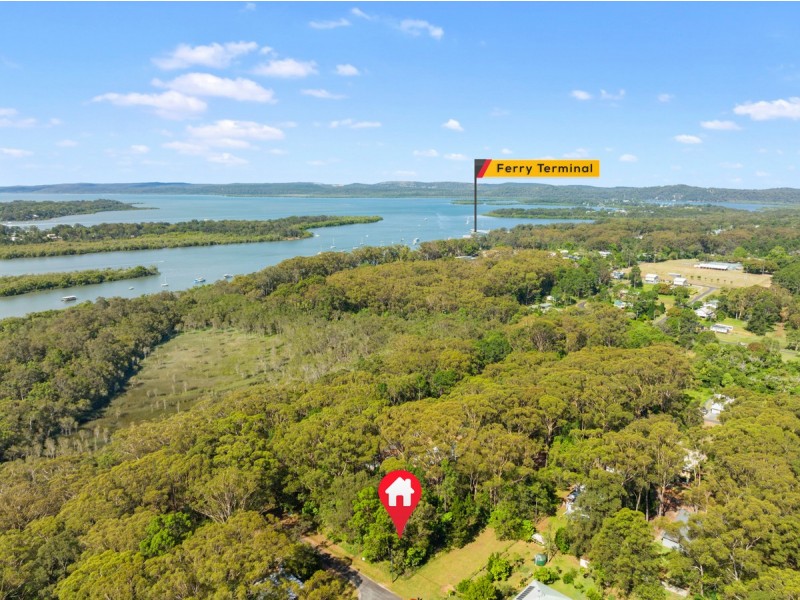 12 Oaklea Street, Russell Island QLD 4184