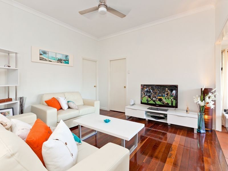 57 South Street, Cleveland QLD 4163