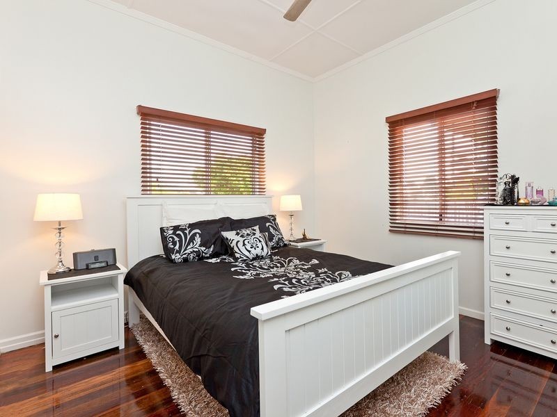 57 South Street, Cleveland QLD 4163