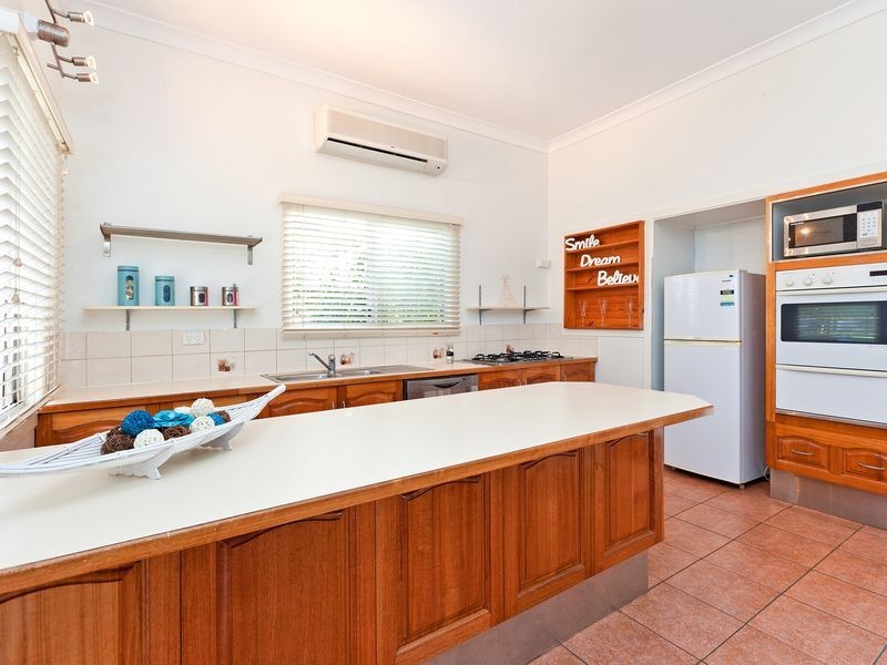 57 South Street, Cleveland QLD 4163