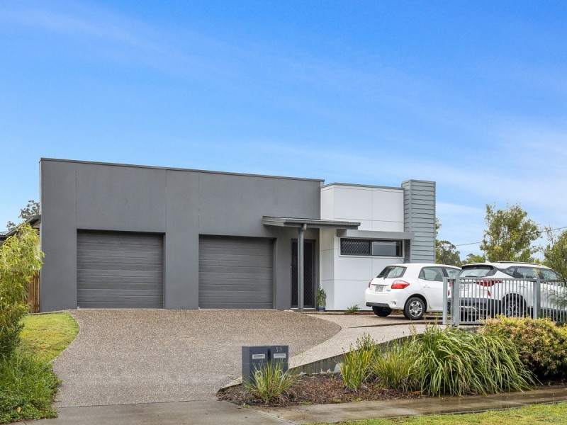 2/39 Carnival Street, Yandina QLD 4561