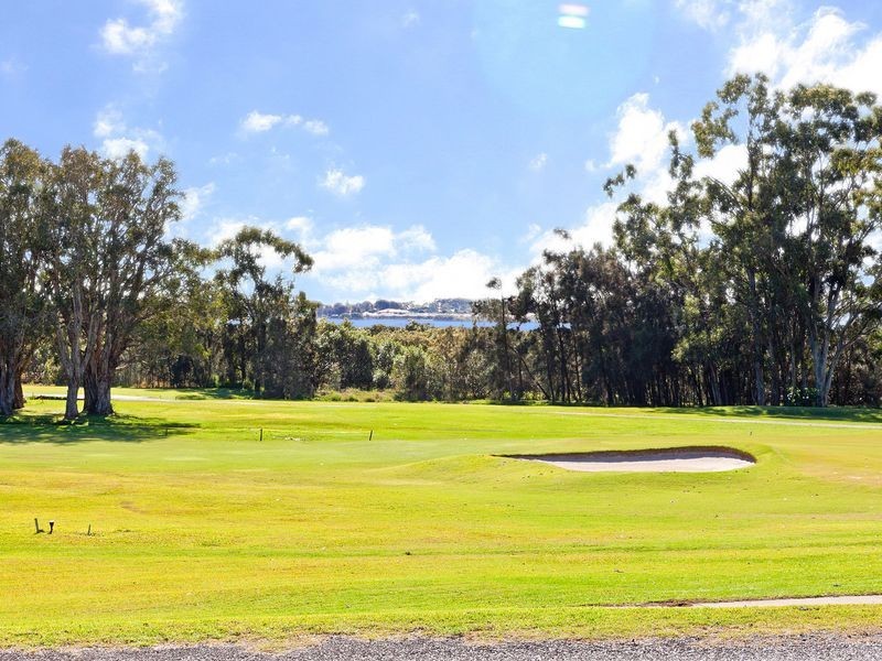 1 Dart Street, Redland Bay QLD 4165