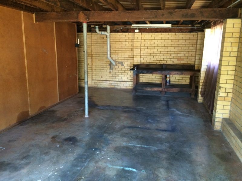 36 Russell Street, Cleveland QLD 4163