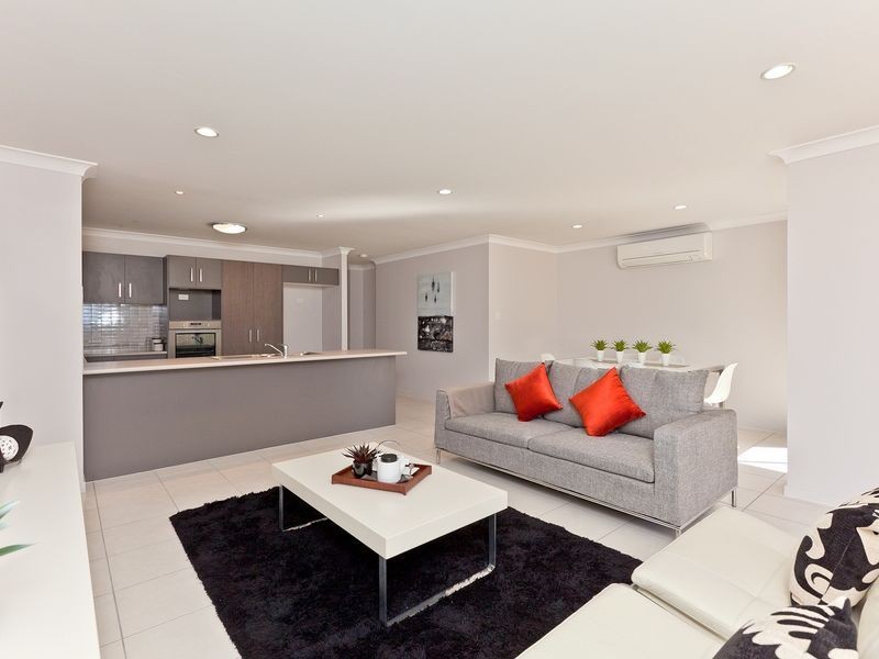 16b Long Street, Cleveland QLD 4163