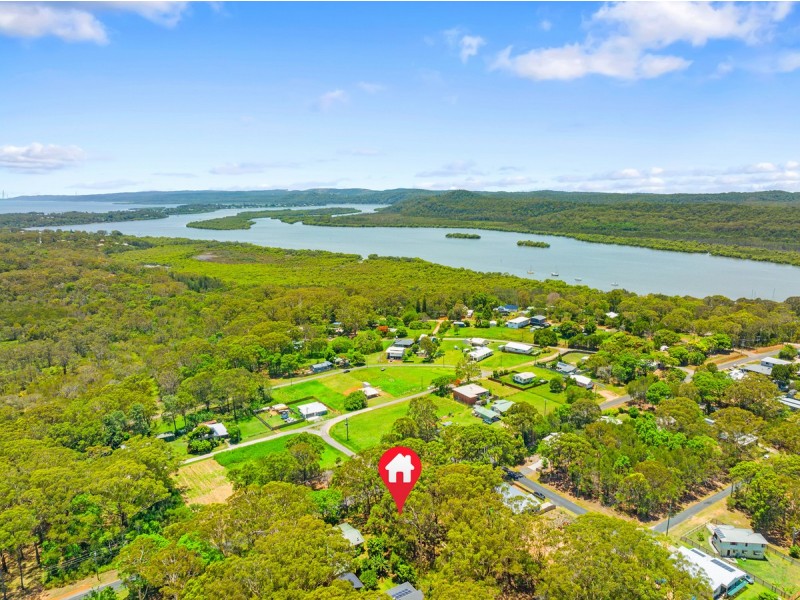28 Barcelona Terrace, Russell Island QLD 4184