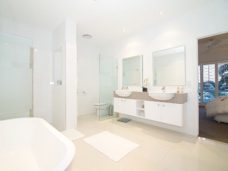 30 Seacrest Court, Raby Bay QLD 4163