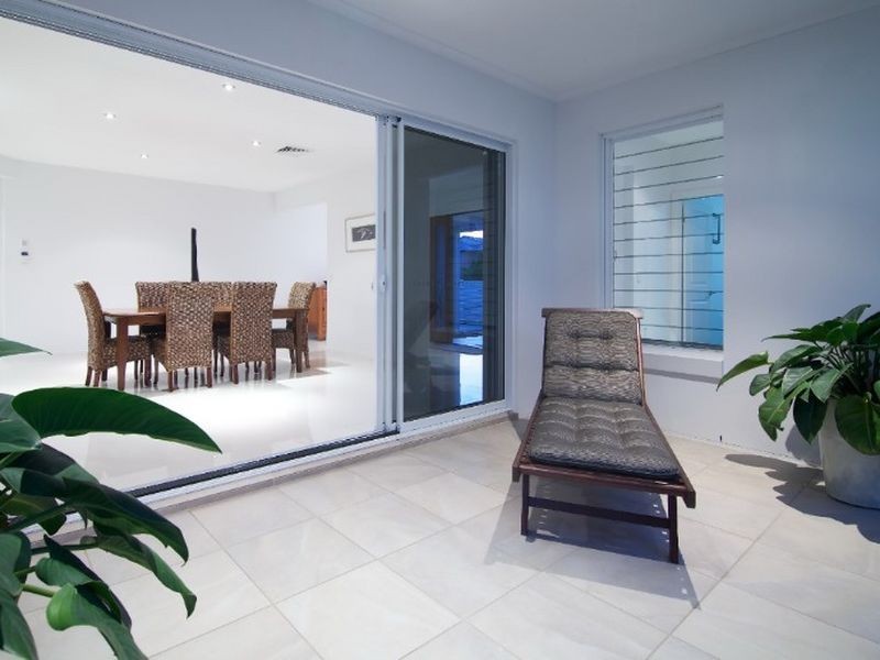 30 Seacrest Court, Raby Bay QLD 4163