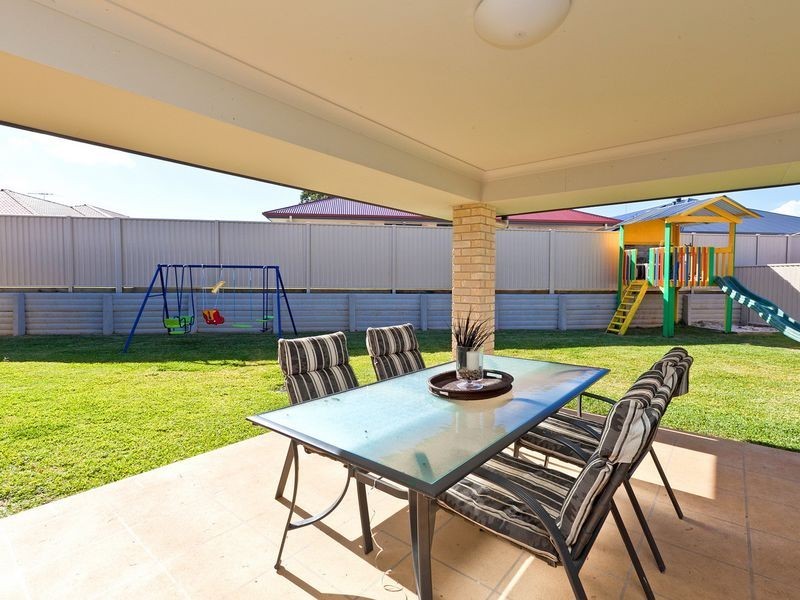 48 Barramul Place, Thornlands QLD 4164