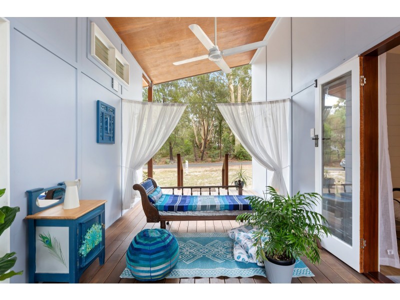 35 Cowderoy Drive, Russell Island QLD 4184