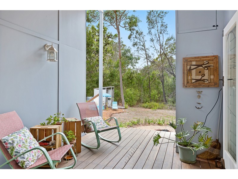 35 Cowderoy Drive, Russell Island QLD 4184