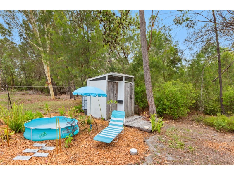 35 Cowderoy Drive, Russell Island QLD 4184