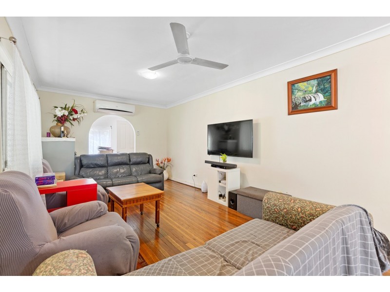 15-17 Jiwali Street, Russell Island QLD 4184