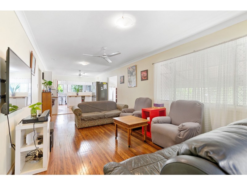 15-17 Jiwali Street, Russell Island QLD 4184