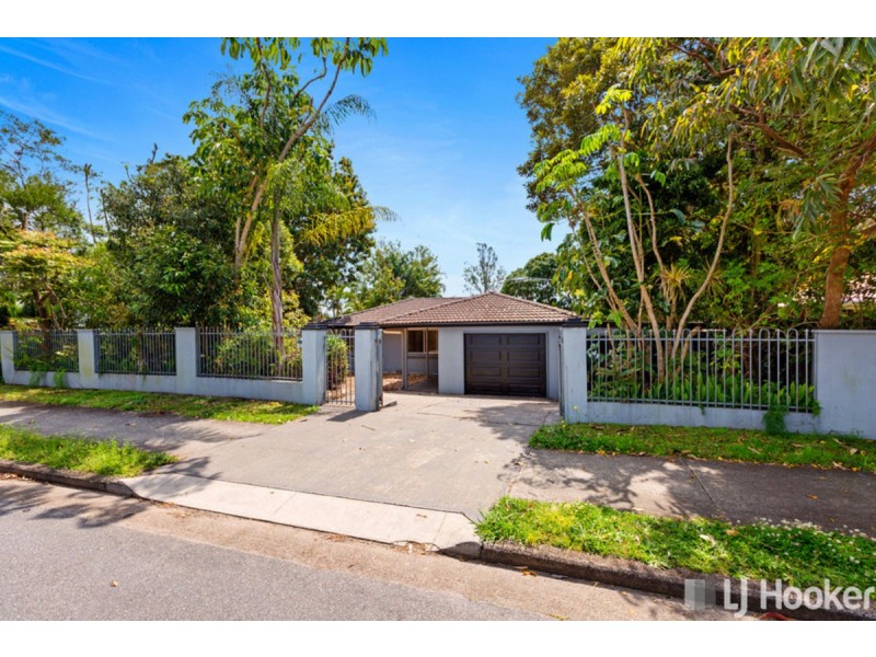 16 Magnolia Parade, Victoria Point QLD 4165