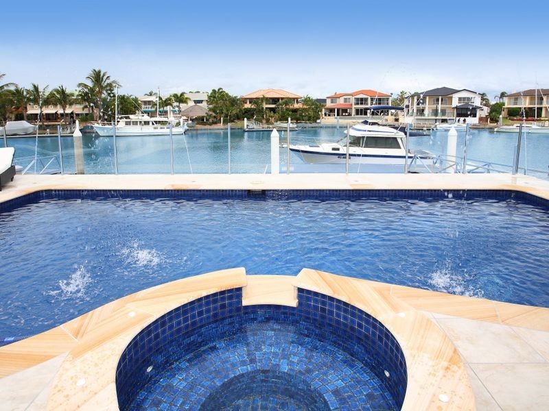 5 Sentinel Court, Raby Bay QLD 4163