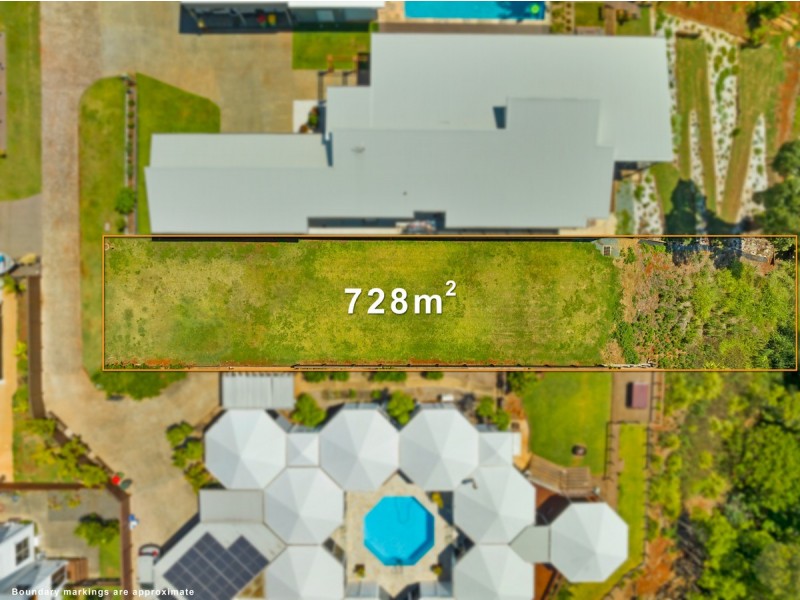 26 Wilson Esplanade, Redland Bay QLD 4165