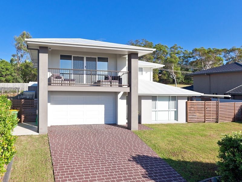 25 Aqua Crescent, Redland Bay QLD 4165