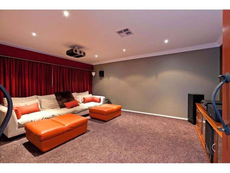 12 Grevillea Street, Redland Bay QLD 4165